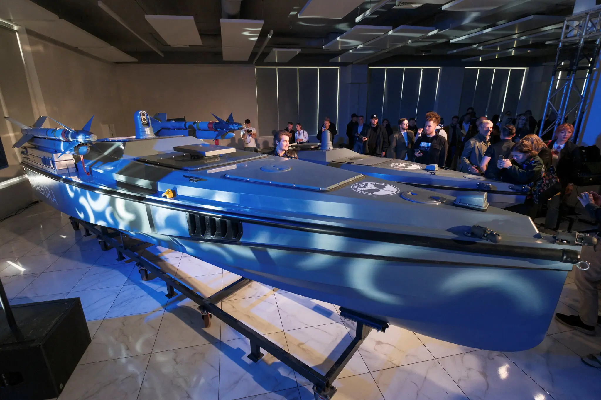 Україна посилює безпілотний флот: Magura V7 на швидкісному катері збиває російські Су-30